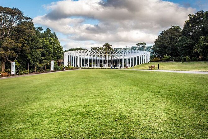 Explore Sydney's Botanic Gardens In a Series of Fun Cryptic Clues - Who will enjoy this activity most