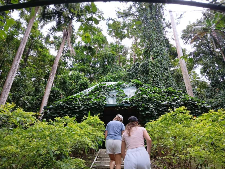 FIJI: Garden of the Sleeping Giant Tour - Key points at a glance