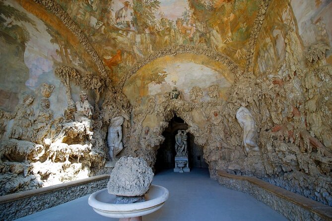 Florence Pitti Palace and Boboli Gardens Entry Ticket and eBook - Winter hours and the 2:30 PM problem