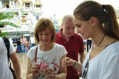 Flower Market & Floral Art: Multilingual Private Tour [EN/others]