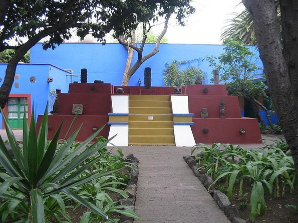Frida Kahlo and Floating Gardens Tour with Transportation - Key points to know before booking