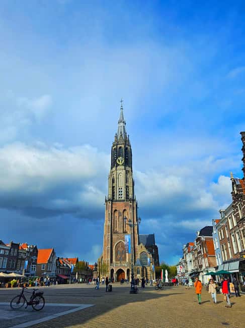 From Amsterdam: Tulip Tour Keukenhof & City Tour Delft - Who Should Book This Day Trip?