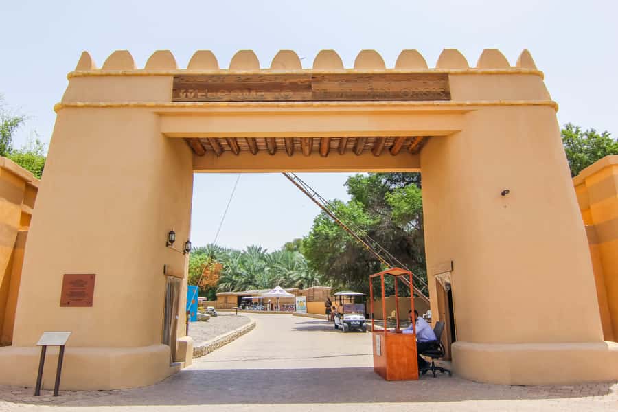 From Dubai: Al Ain Garden City Full-Day Sightseeing Tour - The camel market: useful, but not guaranteed
