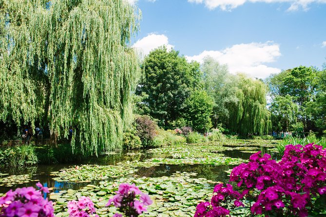 From Paris: Monet Gardens & Giverny Bike Tour with Picnic Stop - Monet’s house, flowers, and famous water garden