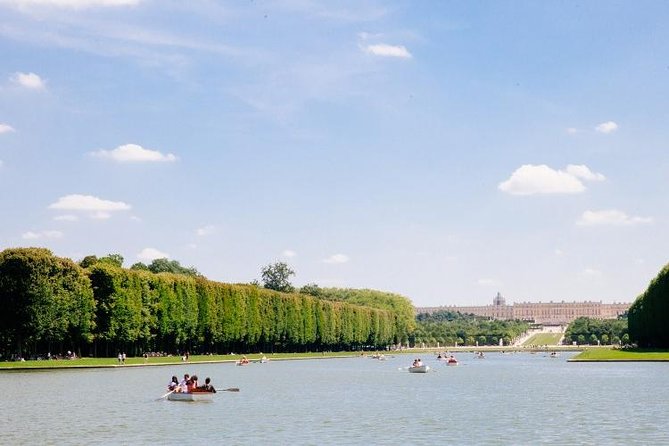 From Paris: Versailles Bike Tour w/ Palace, Gardens, & Picnic - Petit Trianon and Marie Antoinette’s Private World
