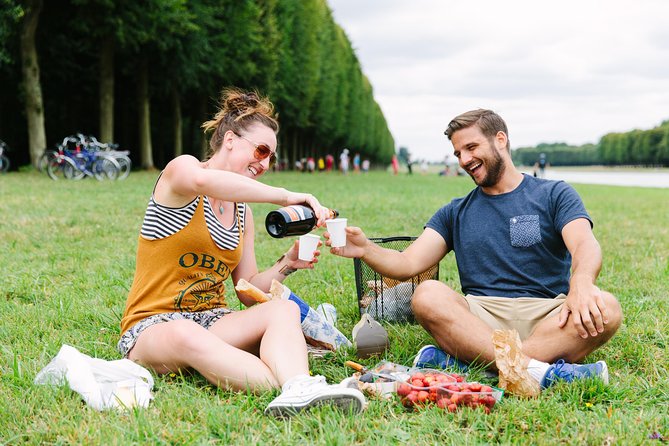 From Paris: Versailles Bike Tour w/ Palace, Gardens, & Picnic - Guides Make the Difference