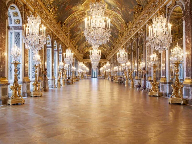 From Paris: Versailles Palace and Gardens with Transfer - Key points at a glance