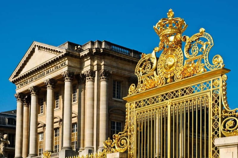 From Paris: Versailles Palace and Gardens with Transfer - The bus ride from Paris to Versailles