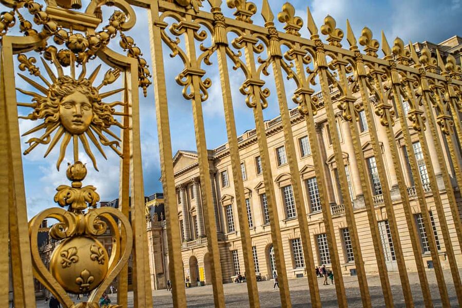 From Paris: Versailles Palace & Gardens Private Guided Tour - What the $489 price really buys
