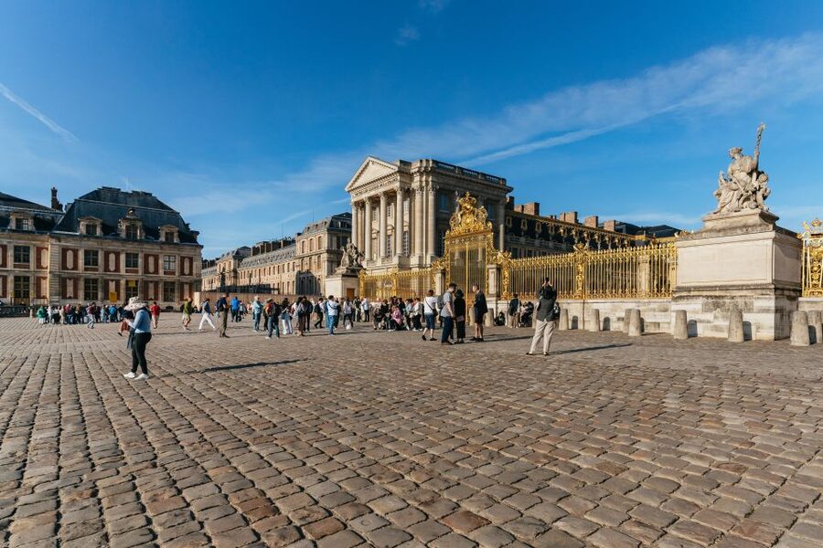 From Paris: Versailles Palace & Gardens with Transportation - Half-day or full-day: choose carefully