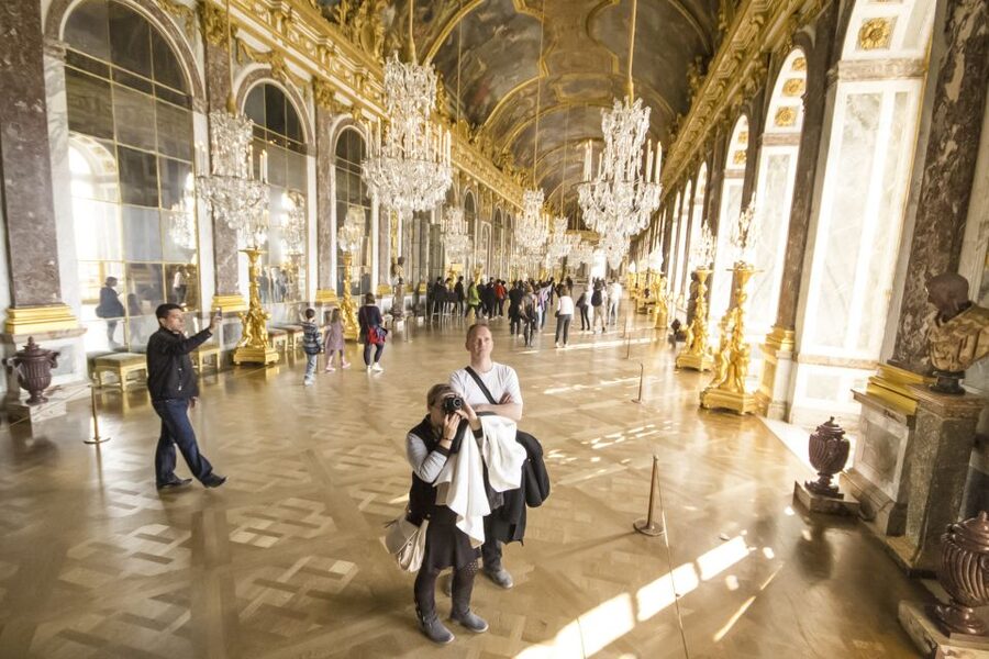 From Paris: Versailles Palace Self Guided & Gardens tickets - The transport and host are part of the value
