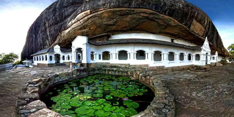 From Sigiriya: Kandy Transfer with Dambulla and Spice Garden - Starting from Sigiriya, Dambulla, or Kandalama