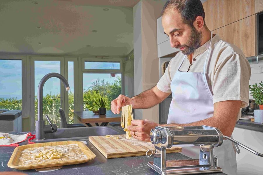 From the garden to the table: Sicilian cooking class - The visit begins with a Sicilian aperitif