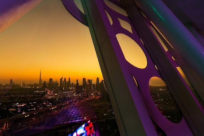 Full Day Private Dubai City Tour with Miracle Garden, Frame & Global Village - Dubai Frame: A One-Hour Architectural Stop