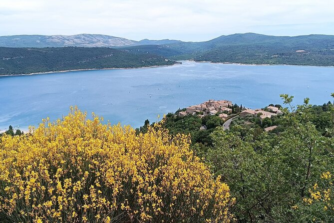 Full-day Private Tour Gorges du Verdon (LAVENDER JUNE 15/JULY 15) - Moustiers-Sainte-Marie: lunch in a stone mountain village
