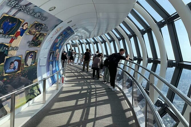 Full Guided Mt. Fuji & Shiba-Sakura Festival One Day Pvt.Tour - Seasonal color at Oishi Park