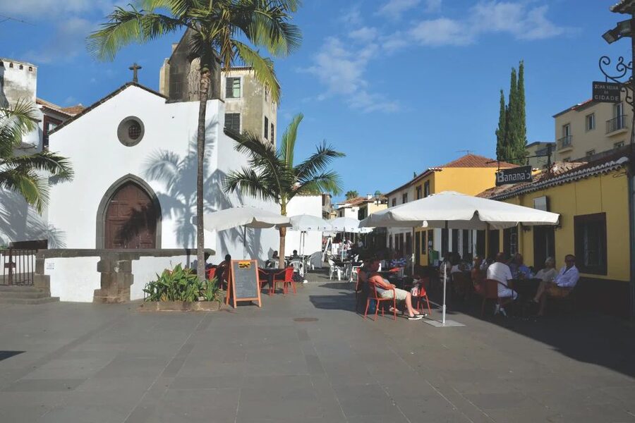Funchal: Botanical Garden and Old Town Private Tuk-Tuk Tour - Why a tuk-tuk makes sense in Funchal