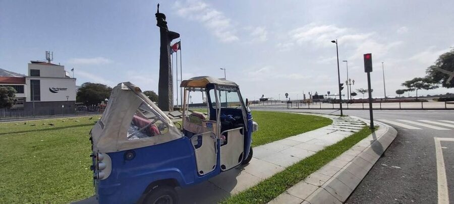 Funchal: Madeira Botanical Garden Tuk-Tuk Tour + Old Town - The Ride From Your Hotel Into the Hills