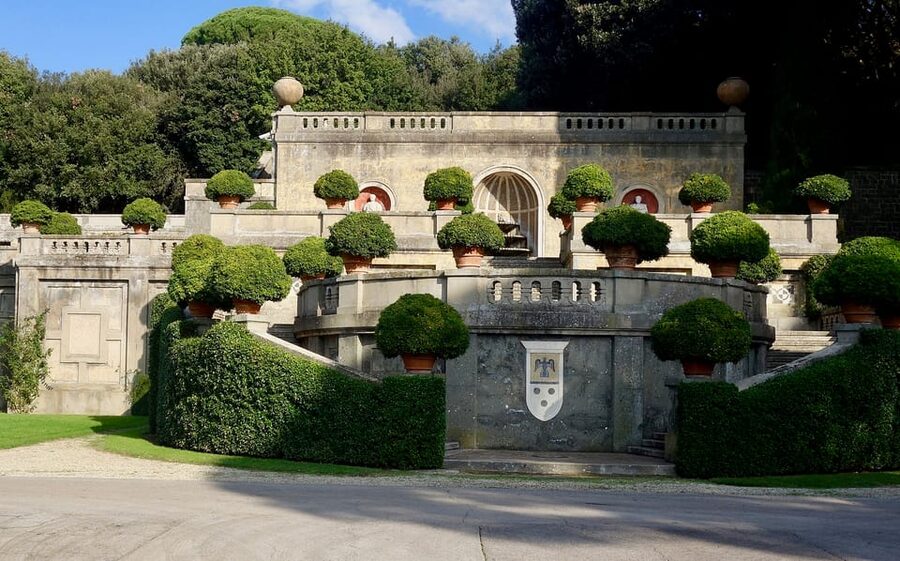 Gandolfo: Castel Gandolfo Papal Villa Gardens Minibus Tour - Is $25 good value?