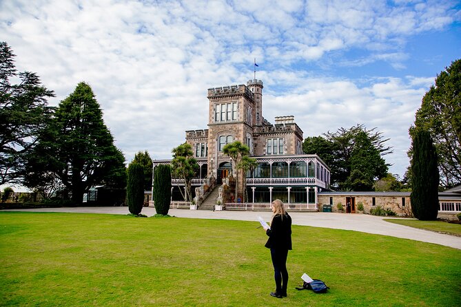 Garden and City tour - The Botanic Garden, with two possible sections