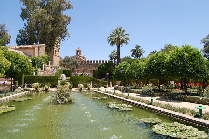 Gardens & Fortress of Catholic Kings Tickets & Tour in English - Who should book this experience?