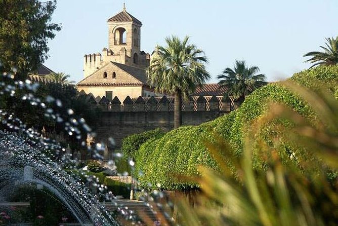 Gardens & Fortress of Catholic Kings Tickets & Tour in English - The one-hour route through the fortress