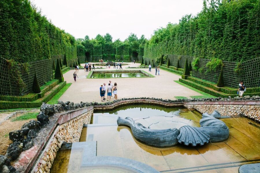 Gardens of Versailles Walking Tour & Palace Entry - Key points to know before booking
