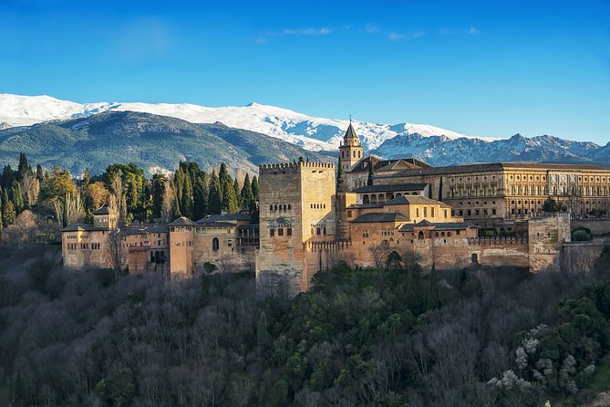Generalife, Gardens and Alcazaba guided tour (without Nasrid Palaces) - Key points to know before booking