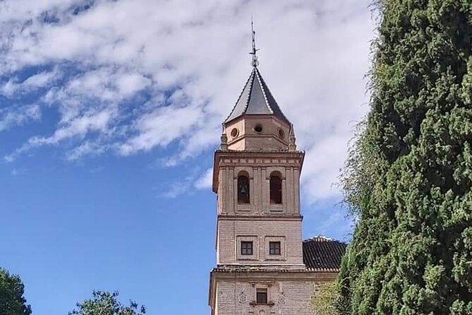 Generalife, Gardens and Alcazaba guided tour (without Nasrid Palaces) - How much value do you get for $50.29?