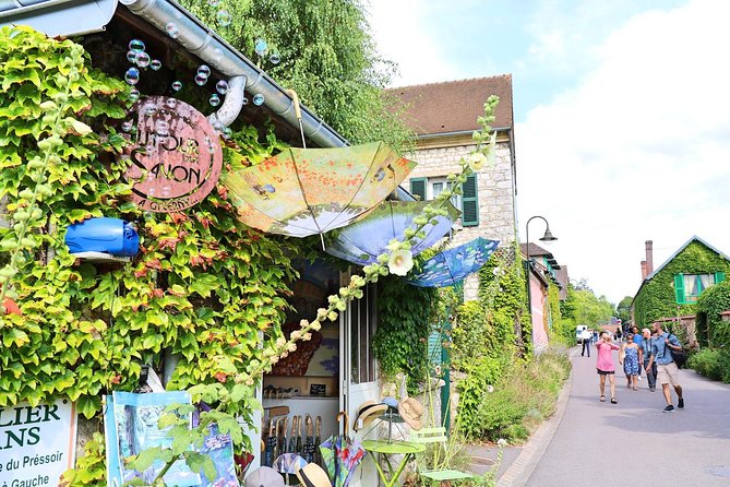 Giverny and Monet's Garden Half-Day Trip from Paris - The $158.21 price and what you receive