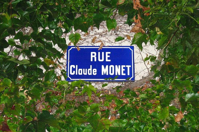 Giverny Monet’s Home and Gardens Half Day Tour from Paris - Cancellation and return arrangements