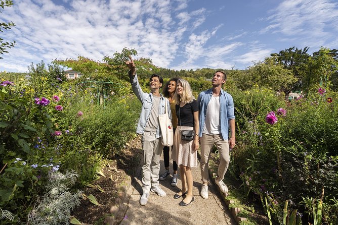 Giverny Monet's House and Gardens plus Shopping Session Day Trip - What the $29.44 price really gives you