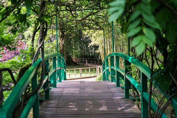 Giverny Small-Group Half Day Trip with Monet’s Gardens from Paris - What to wear and who should book