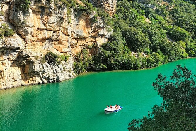 Gorges du Verdon : Lavenders, Canyon Boat Picnic & Villages - Sainte-Croix-du-Verdon and an hour beside the lake