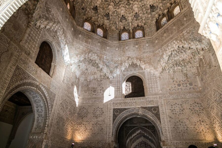 Granada: 3-Hour Alhambra and Generalife Gardens Guided Tour - Is $88 a good value?