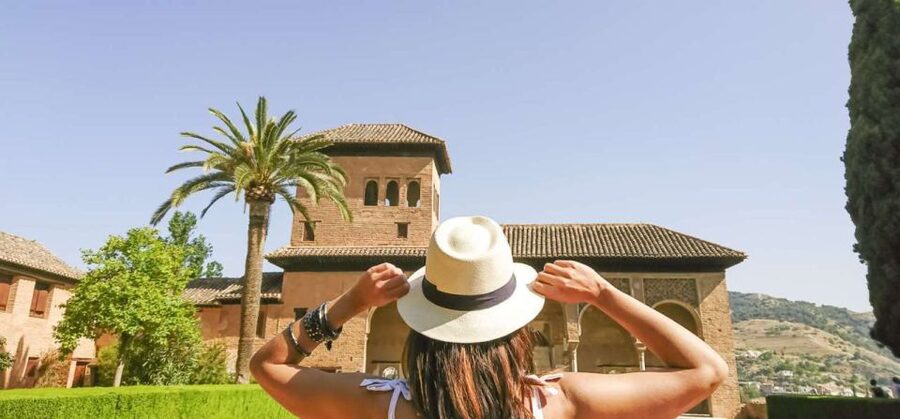 Granada Alhambra and Generalife Gardens Experience Tour - Booking the Nasrid Palaces separately