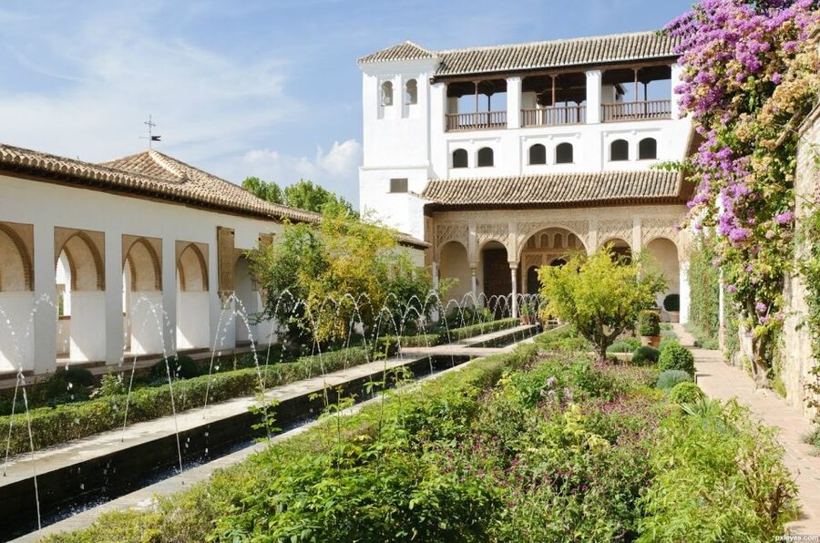 Granada: Alhambra and Generalife Gardens Guided Tour - Palace Arcade, Rauda, and Yusuf III Palace