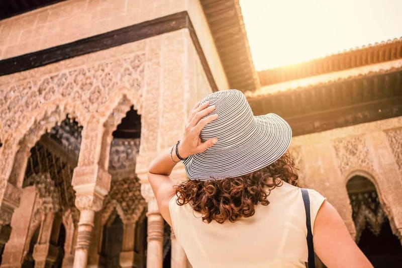 Granada: Alhambra & Gardens Tour w/Nasrid Palaces Option - The Nasrid Palaces: the artistic heart of the visit