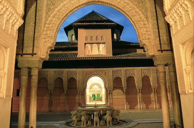 Granada Tour with Alhambra and Generalife Gardens from Seville - What the return trip is really like