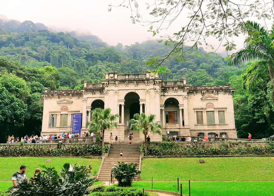 Green Rio: Guided Tour of Botanical Garden and Lage Park - Japanese Garden, lakes, and quieter corners