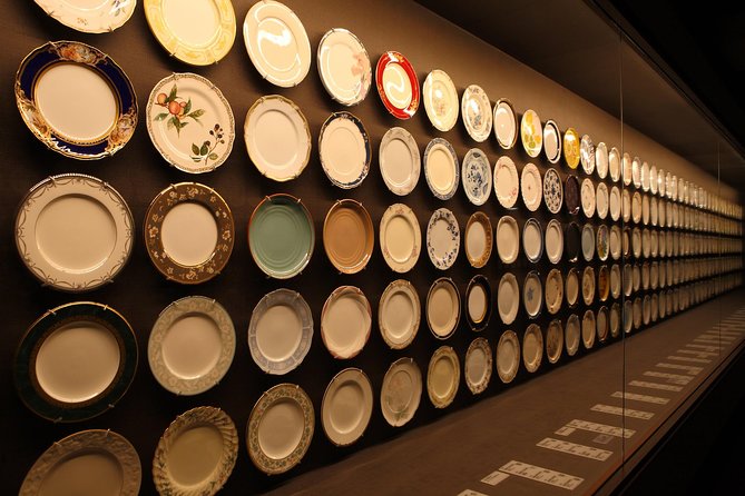 Guided Half-day Tour(AM) to Noritake Garden & Toyota Commemorative Museum - Why these two companies explain Nagoya