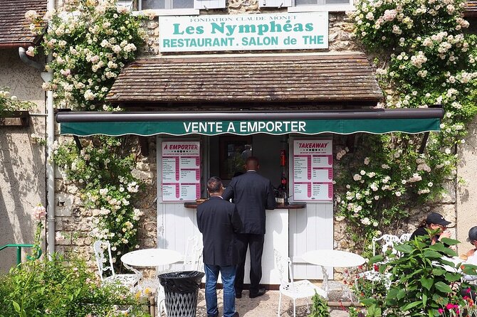 Guided tour Monet's house and gardens/small group - Crowds, timing, and the best expectations