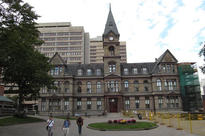 Halifax Churches, Gardens & Graveyards: a Smartphone Audio Walking Tour - Four churches and two burial grounds close the historical loop