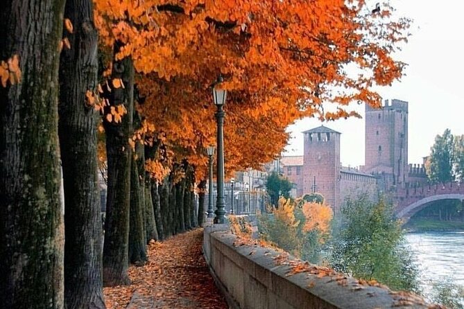 Hidden Verona & Giusti Garden- 3 hour private walking tour - One hour inside Giusti Garden