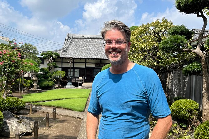 Historic Temple・traditional Japanese garden＆ Eating around at a shopping strip - Togoshi Ginza: two hours of everyday shopping