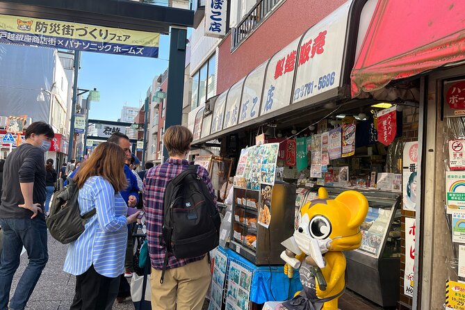 Historic Temple・traditional Japanese garden＆ Eating around at a shopping strip - Miyuki’s guiding style and the private format