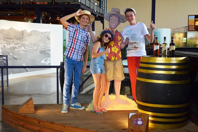 Historical Guided Day Tour : City - Sugar World - Botanical Garden - Odysseo brings the ocean into the itinerary