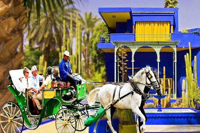 Horse and Carriage Ride with Majorelle Garden - Along the ramparts and through the city gates