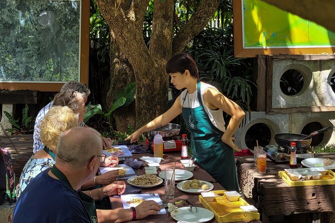Hue's Vegetarian Cooking Class in Ancient Garden - Who should book this experience?