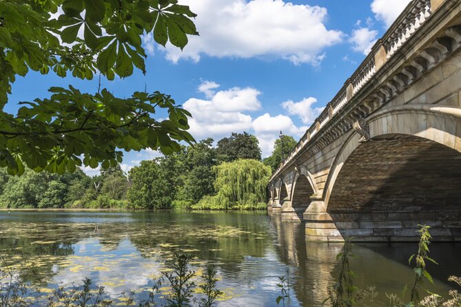 Hyde Park and Kensington Gardens Walking Tour - Starting at Hyde Park Corner